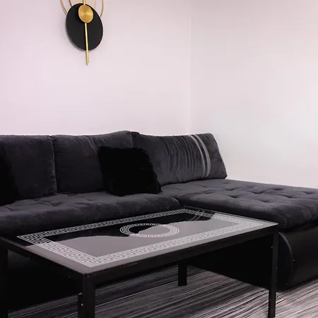Luxury Tomis Appartement *